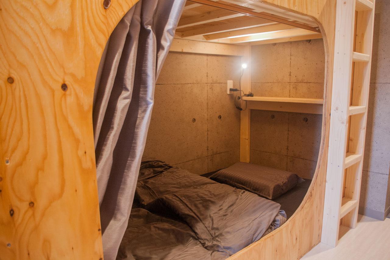 Picnic Hostel Ōsaka Extérieur photo